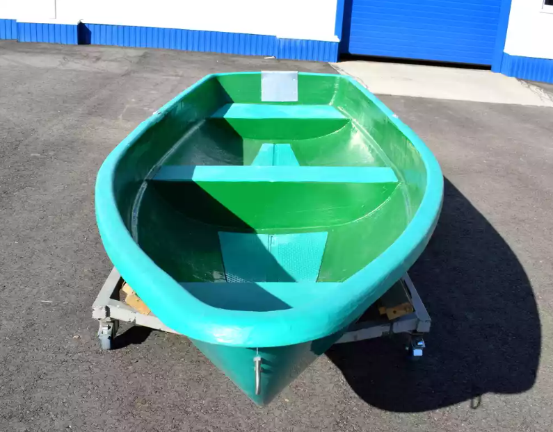 Стеклопластиковая Лодка Голавль в Элисте