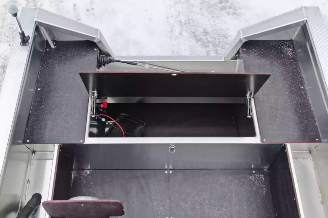 Алюминиевая лодка Неман-400 С в Элисте