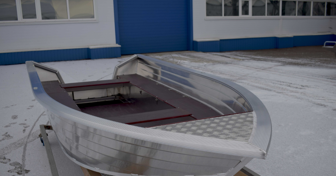 Алюминиевая лодка Неман-400 в Элисте