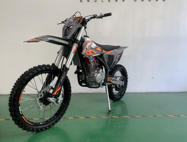 Мотоцикл JHLMOTO JHL LX4 CB300RL (175FMN) в Элисте