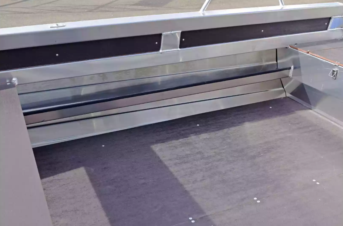 Алюминиевая лодка  Неман-480 Р в Элисте