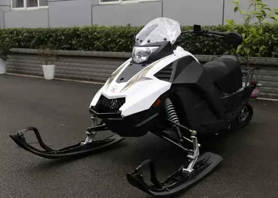 Снегоход ULAR 220 в Элисте