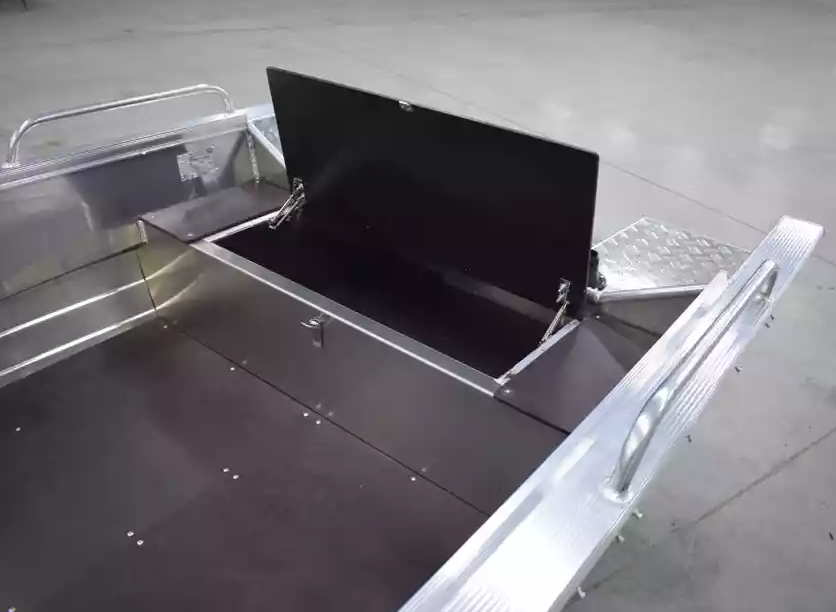 Алюминиевая лодка  Wyatboat-430 Р в Элисте