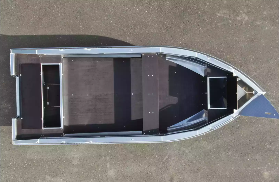 Алюминиевая лодка  Неман-480 Р в Элисте