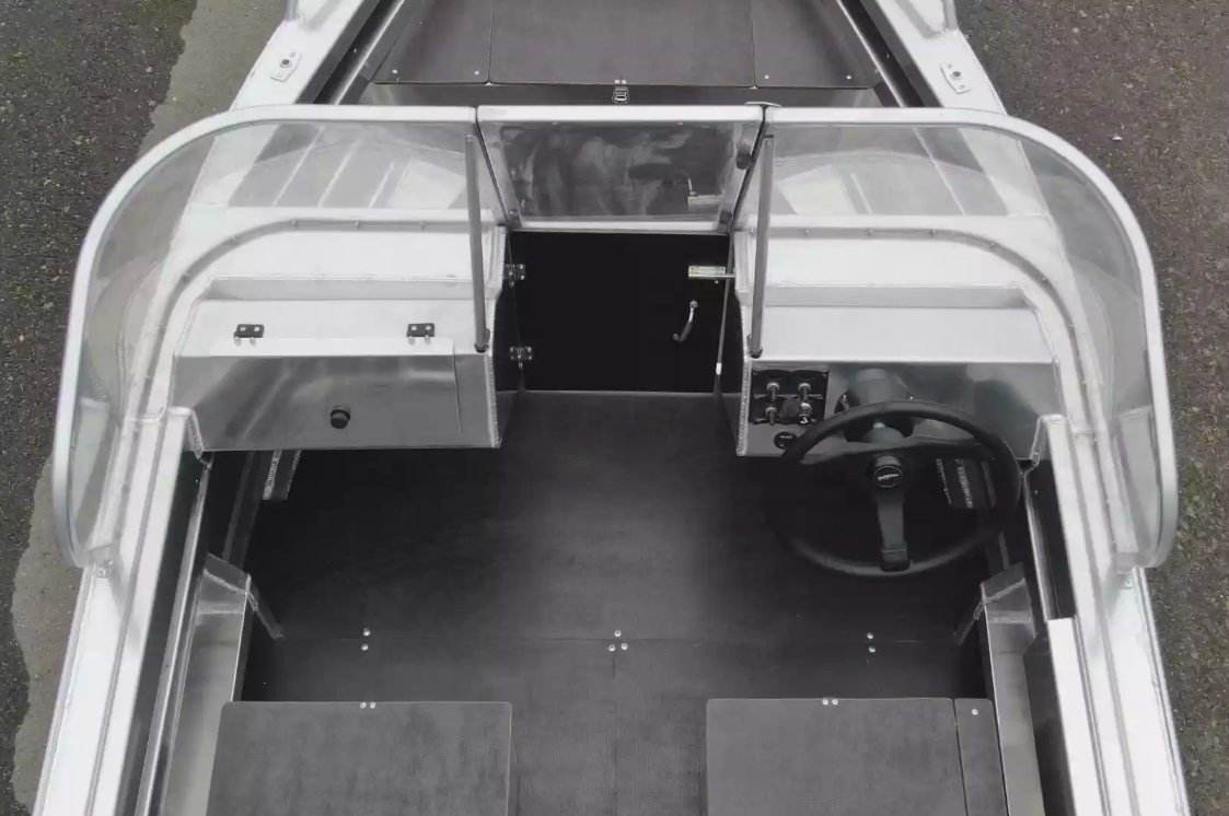 Алюминиевая лодка  Neman-400 DC в Элисте