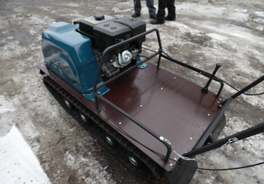 Мотобуксировщик AhtaR LR13 с реверс-вариатором Буран (задний ход) в Элисте