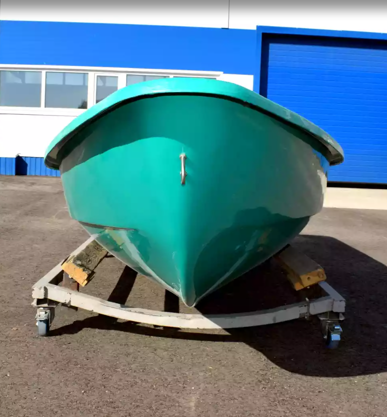 Стеклопластиковая Лодка Голавль в Элисте