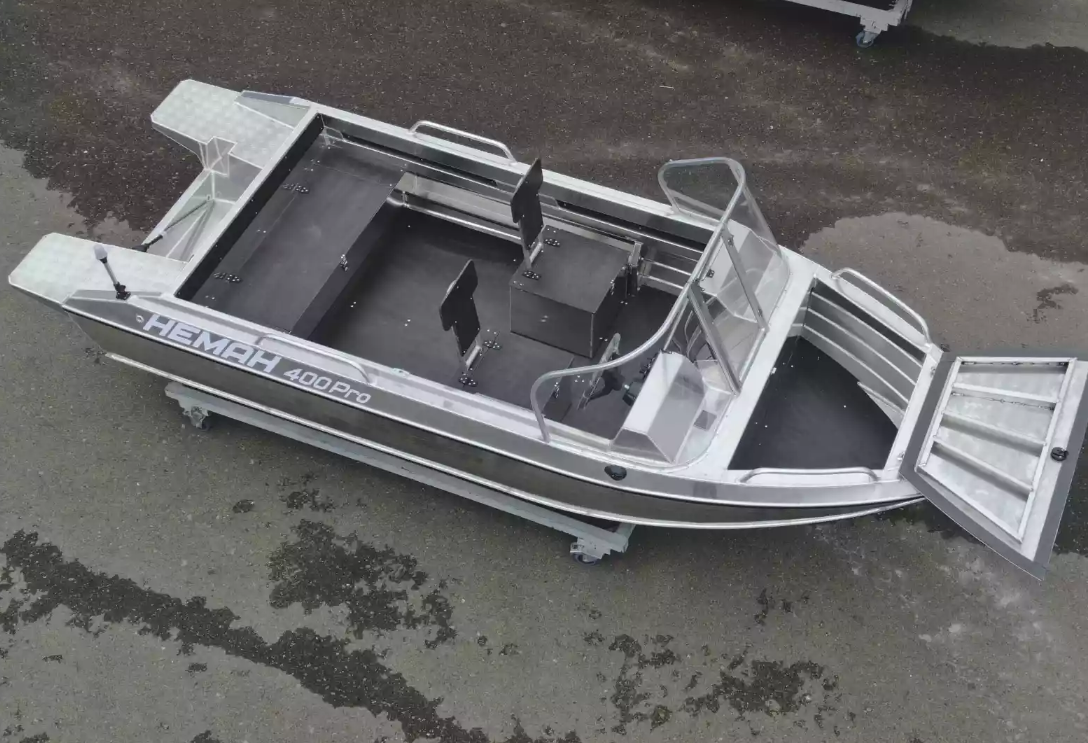 Алюминиевая лодка  Neman-400 PRO в Элисте
