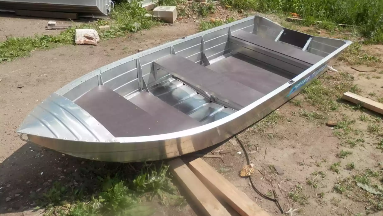 Алюминиевая лодка Вятка-Профи 32 в Элисте