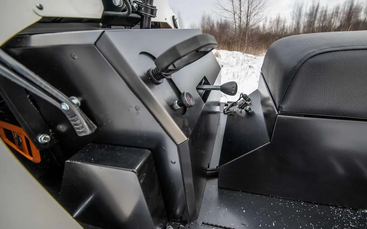 Снегоход БТС "АРКТИК 4Т" 18.5 л.с. э/зап, реверс, тормоз в Элисте