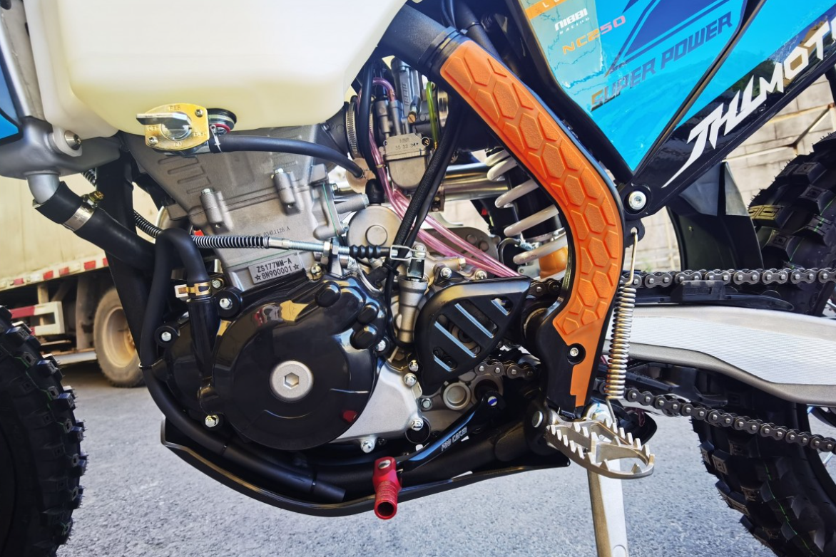 Мотоцикл JHLMOTO JHL Z7 NC250S (177MM-A) в Элисте