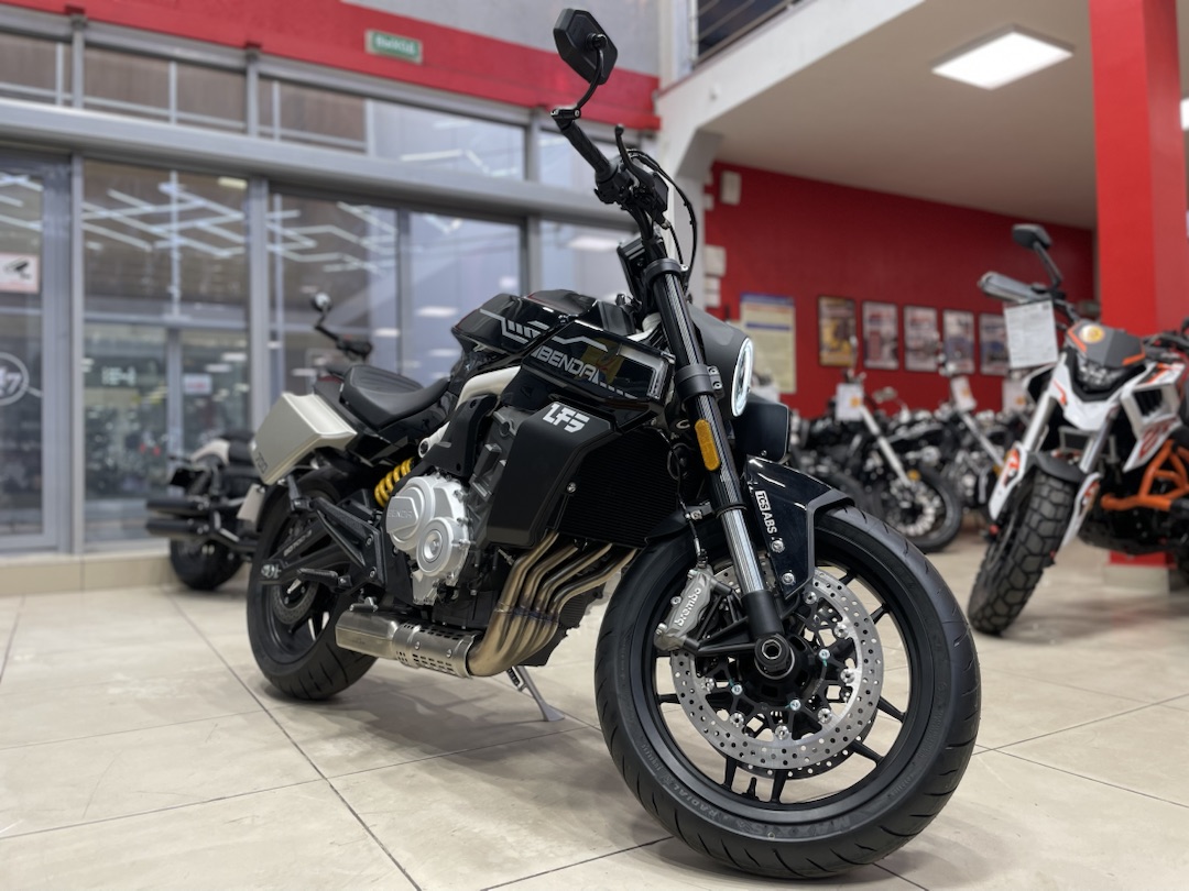 Мотоцикл Benda LFS 700 в Элисте