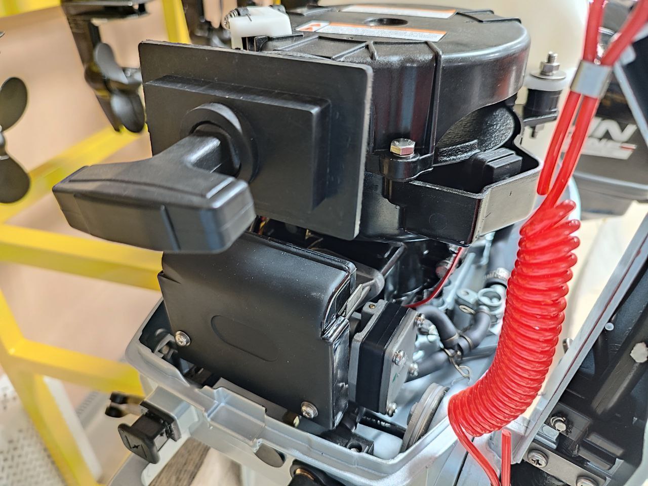 Лодочный мотор PROMAX SP5FHS (внешний бак 12 л) в Элисте