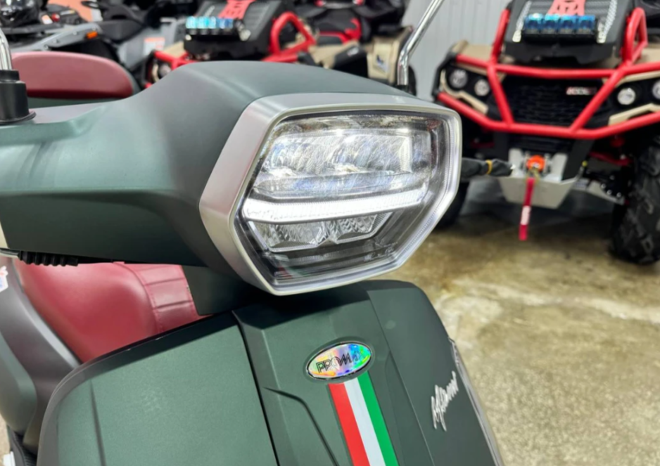 Скутер PROMAX Miami 240 (49) в Элисте