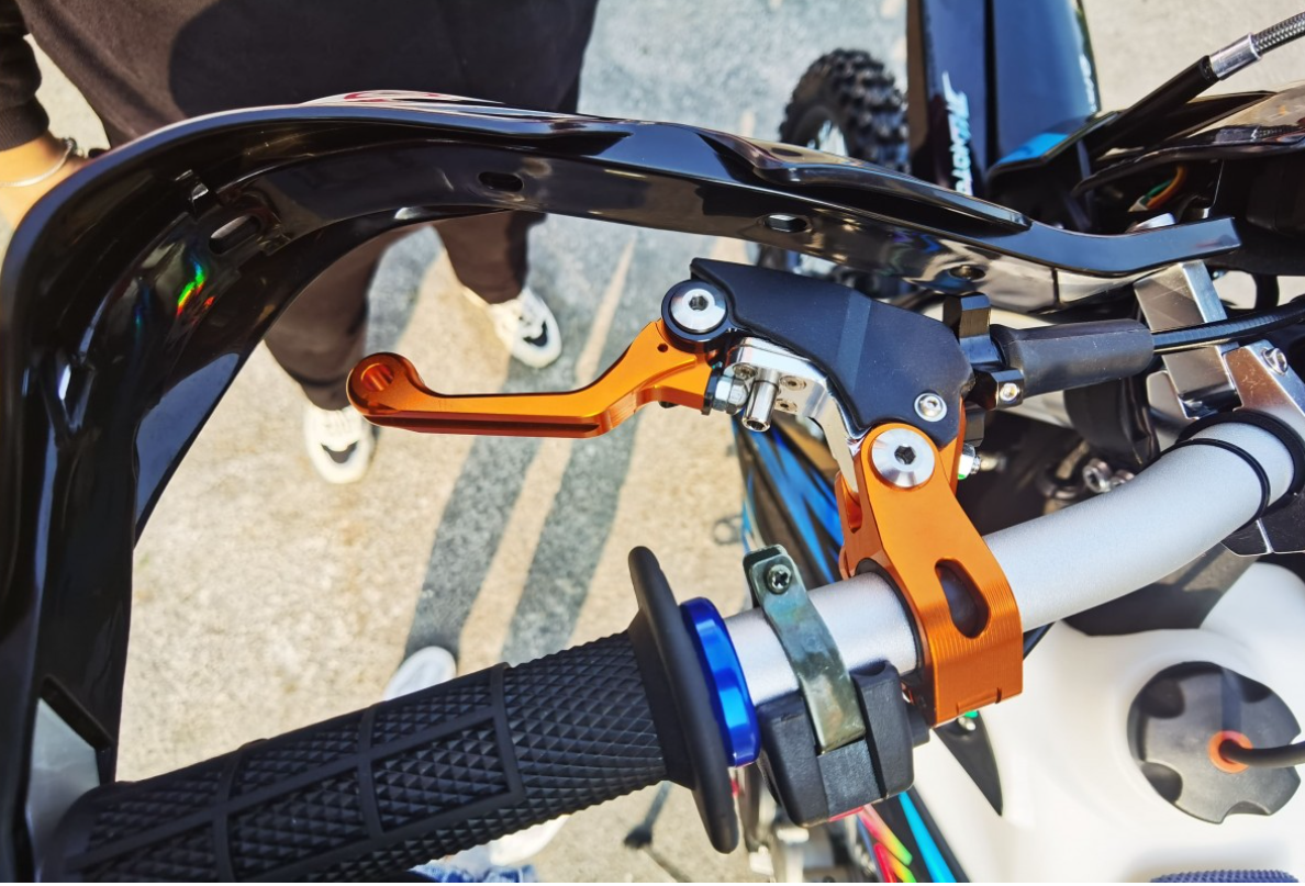 Мотоцикл JHLMOTO JHL Z3 CB250 (172FMM-3A) в Элисте