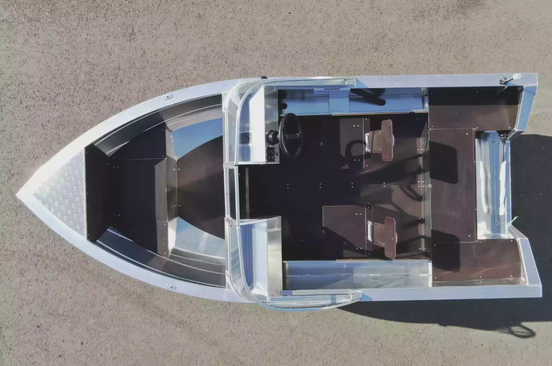 Алюминиевая лодка  Неман-400 DCM в Элисте