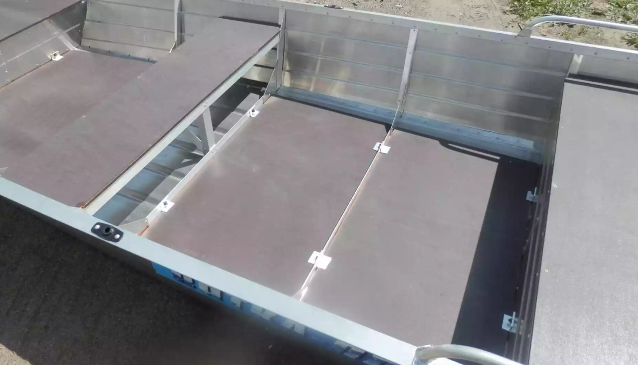 Алюминиевая лодка Вятка-Профи 32 в Элисте