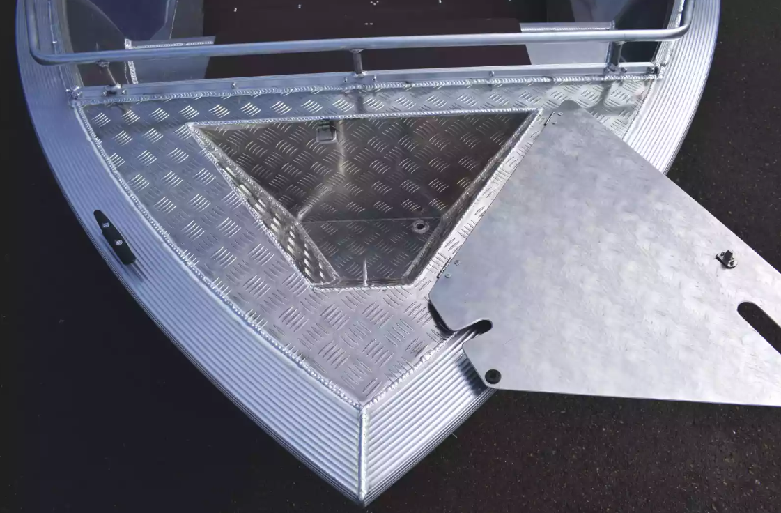 Алюминиевая лодка Неман-500 P в Элисте