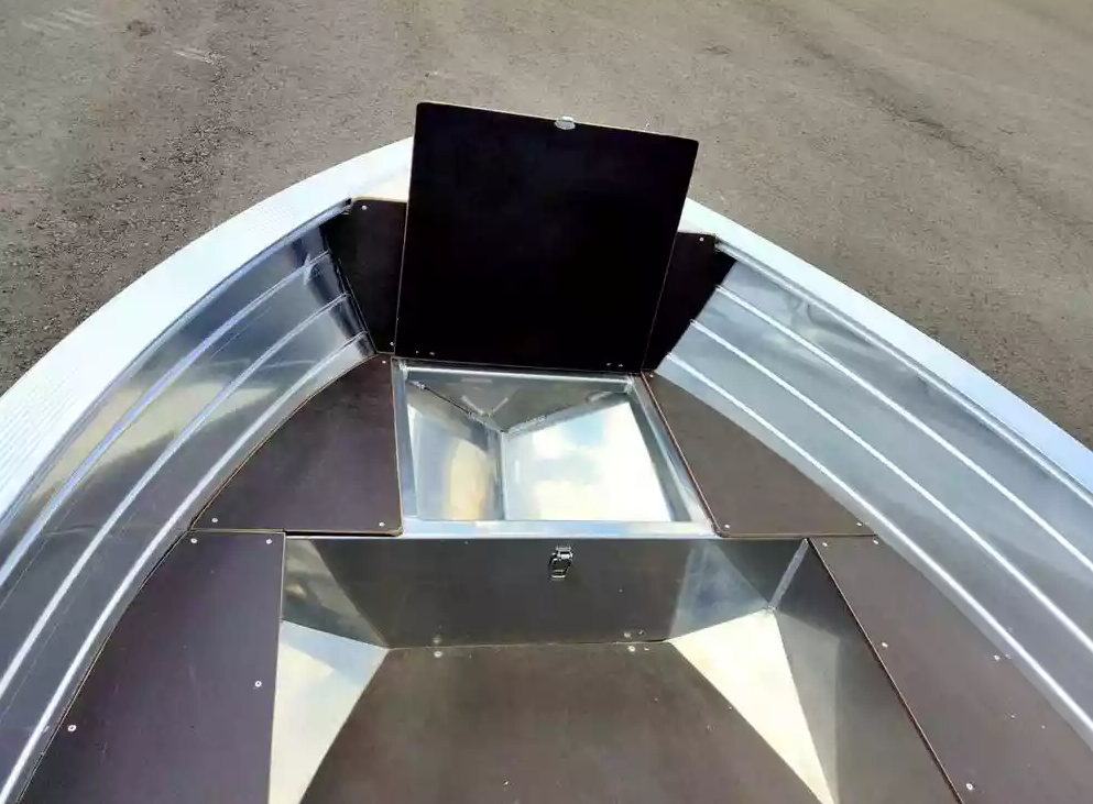 Алюминиевая лодка Неман-400 в Элисте