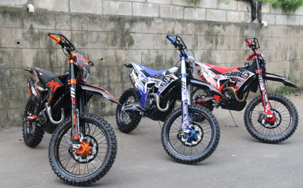 Кроссовый мотоцикл FAIDET NC300S ULTRA WP в Элисте