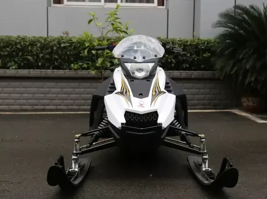 Снегоход ULAR 220 в Элисте