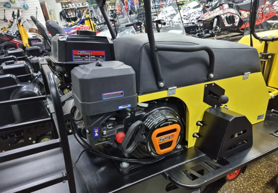 Миниснегоход Бурлак-М Егерь Стандарт SPORT MAX 20 л.с. с эл.зап. в Элисте