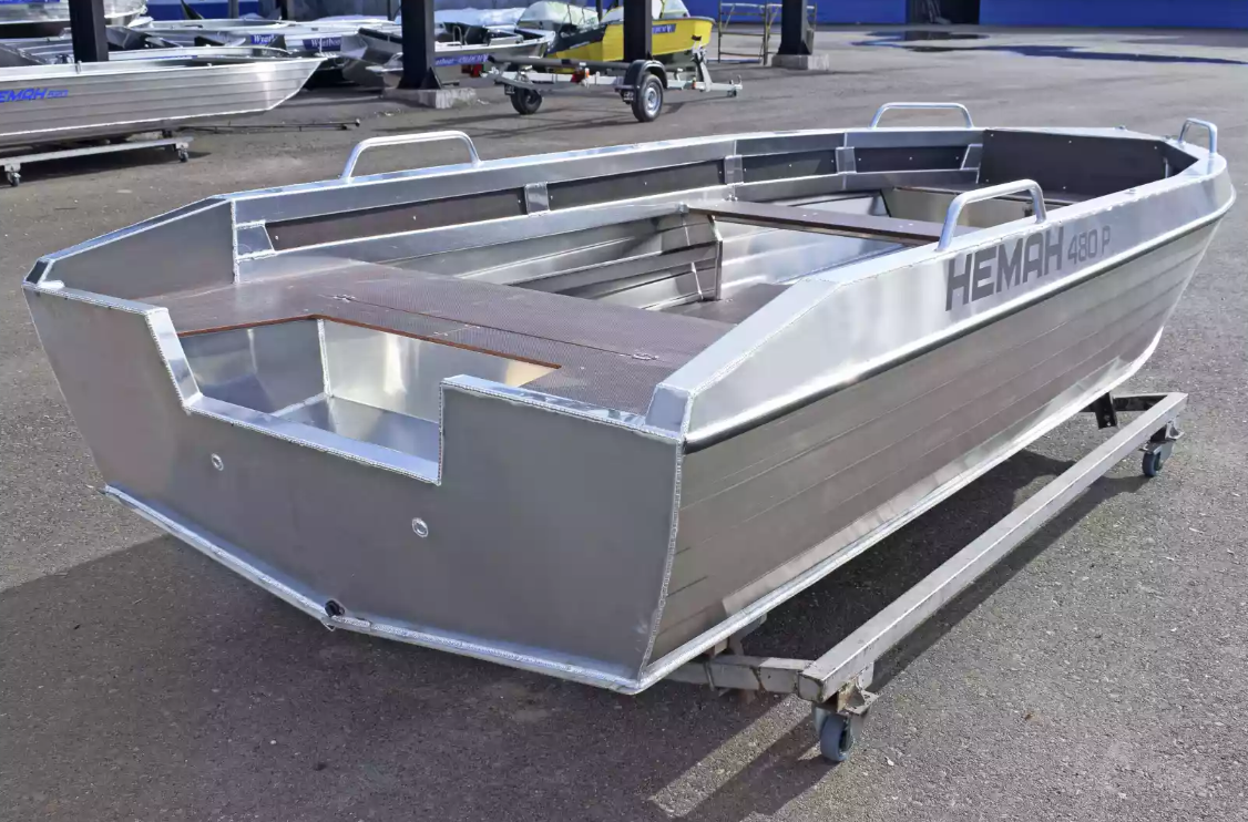Алюминиевая лодка  Неман-480 Р в Элисте