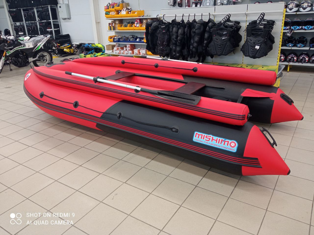 Лодка MISHIMO RIVER FJET PRO 410  под водомет в Элисте