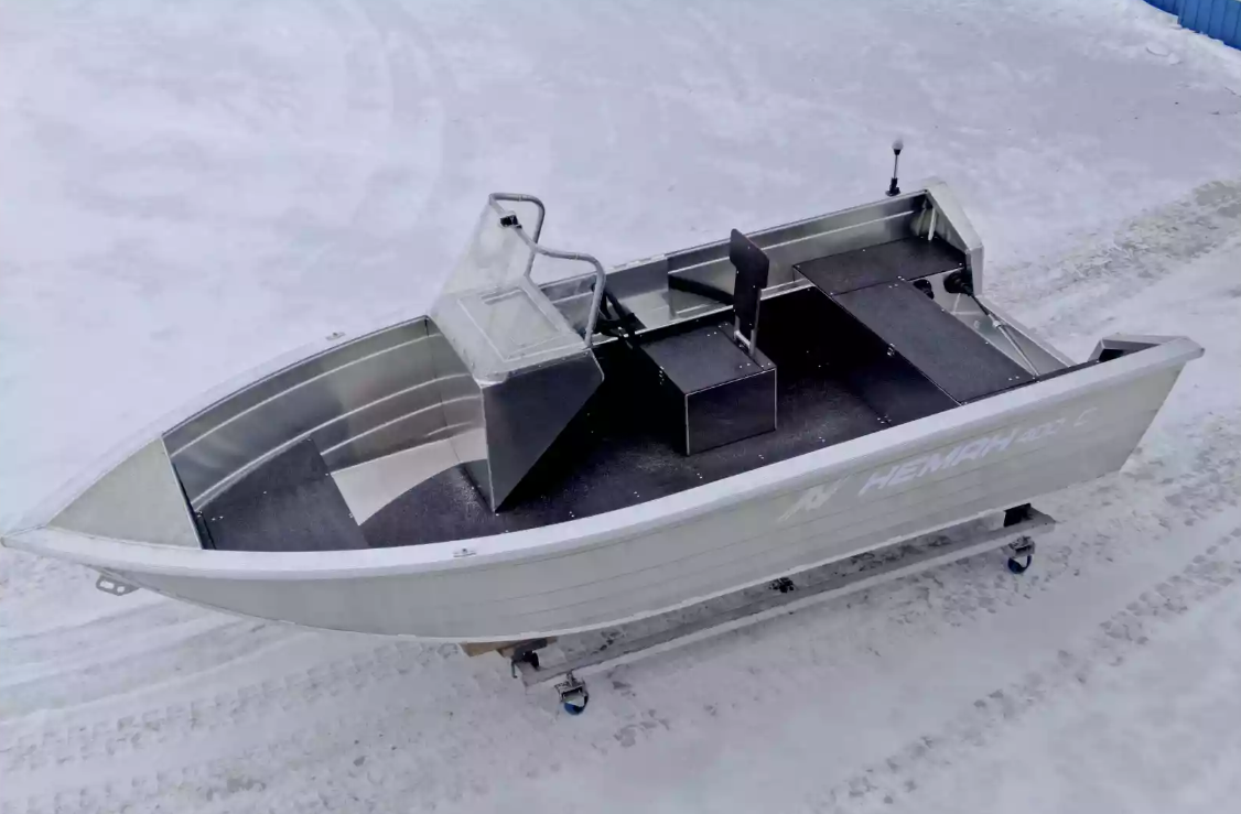 Алюминиевая лодка Неман-400 С в Элисте
