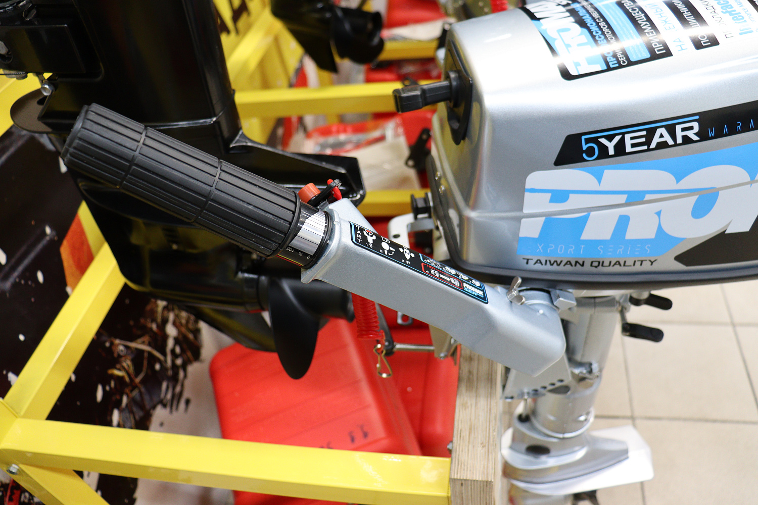 Лодочный мотор PROMAX SP5FHS (внешний бак 12 л) в Элисте