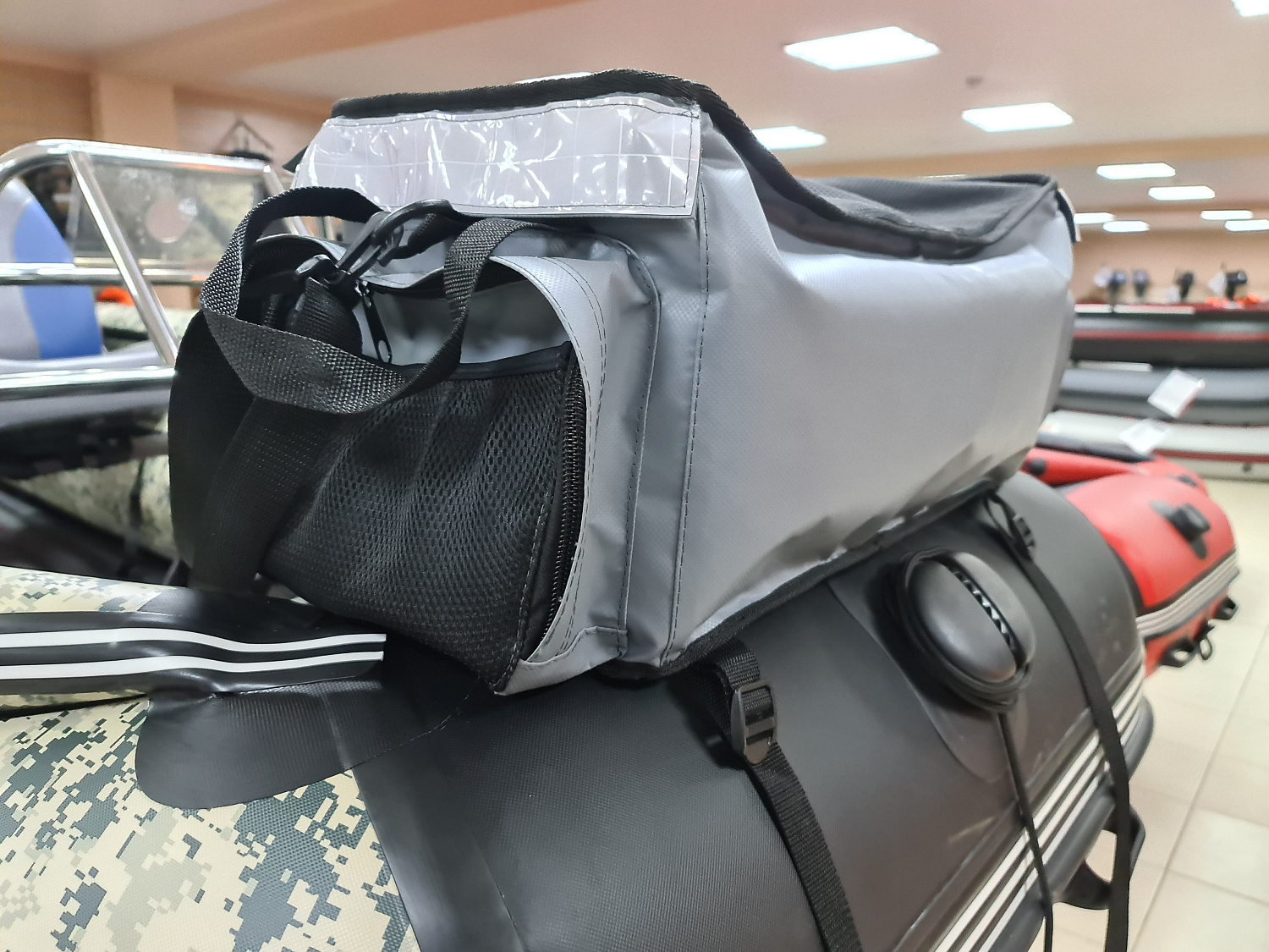 СУМКА ЛЮКС НА БАЛЛОН ДЛЯ ЛОДОК ПВХ 50Х25Х25 СМ в Элисте