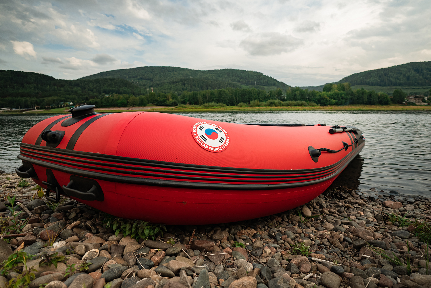 Лодка MISHIMO RIVER FJET PRO 410  под водомет в Элисте