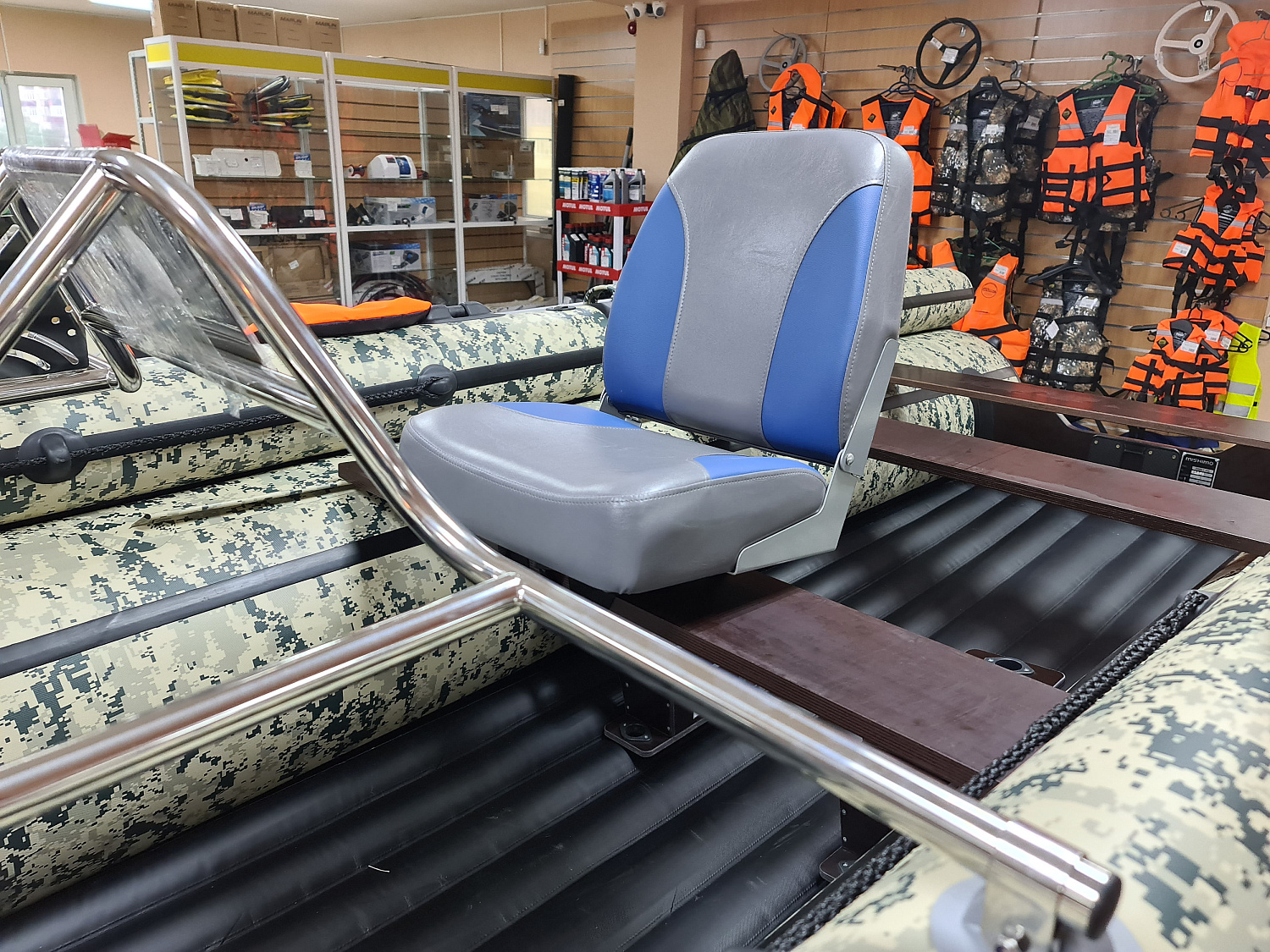 КРЕСЛО МЯГКОЕ РАСКЛАДНОЕ С ПОВОРОТНЫМ МЕХАНИЗМОМ ДЛЯ ЛОДОК в Элисте