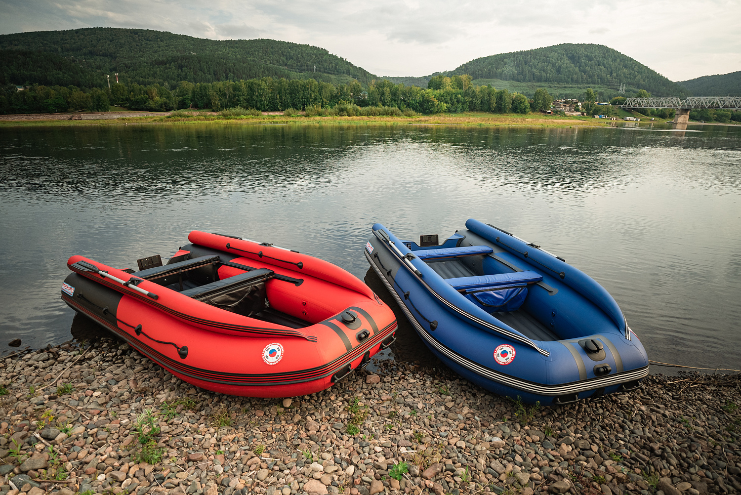 Лодка MISHIMO RIVER FJET PRO 410  под водомет в Элисте