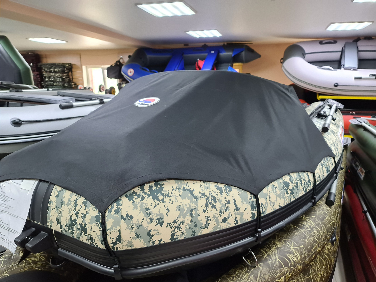 КОМПЛЕКТ НОСОВОГО ТЕНТА К ЛОДКЕ SMARINE AIR MAX 380 ЧЕРНЫЙ в Элисте